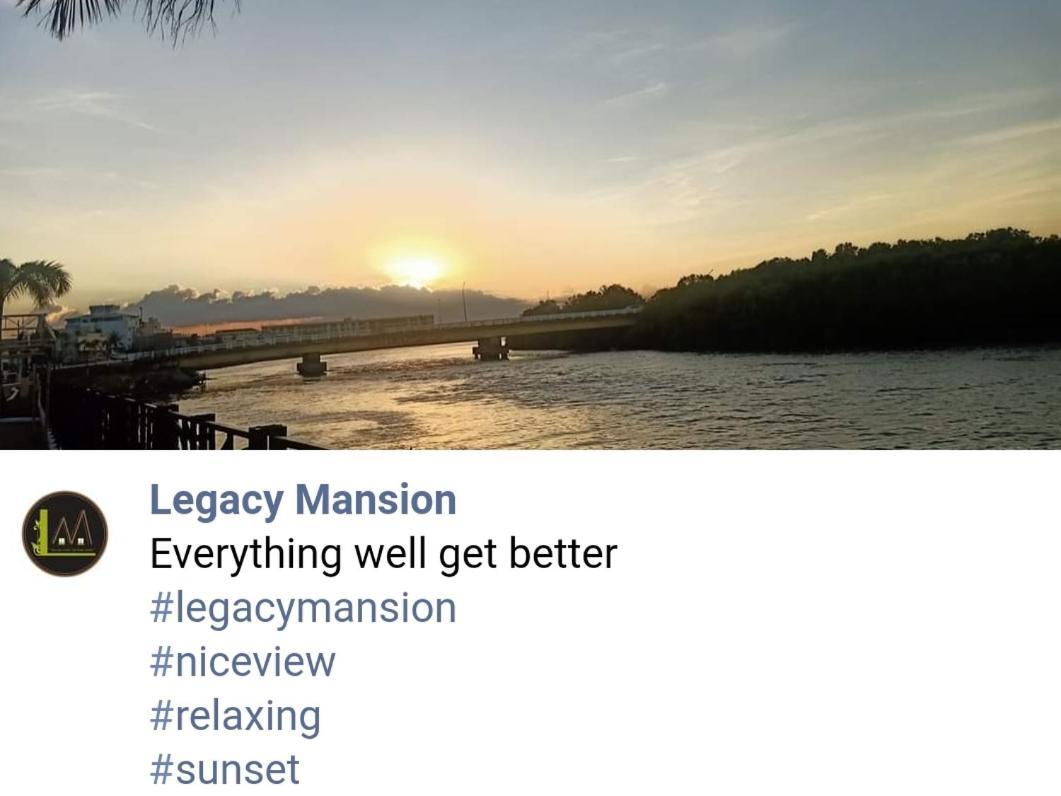 Legacy Mansion Hotel อีโลอีโลซิตี้ ภายนอก รูปภาพ